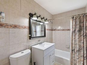 665 NW 19th St, Pompano Beach FL 33060