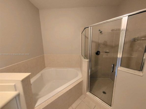 11266 SW 236th Ln, Homestead FL 33032