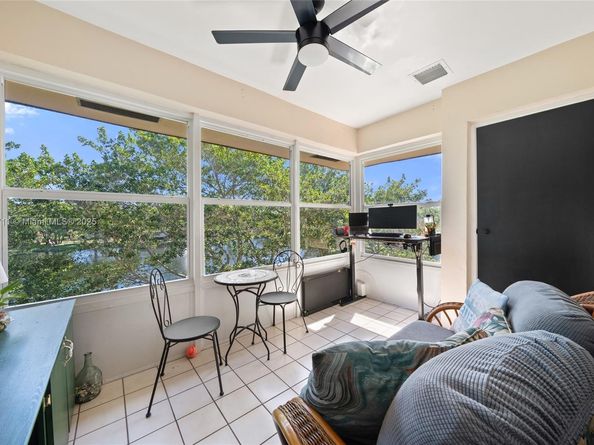 3530 NW 52nd Ave 606, Lauderdale Lakes FL 33319