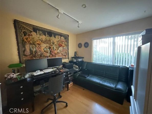 18753 Mayall Street, Northridge (los Angeles) CA 91324