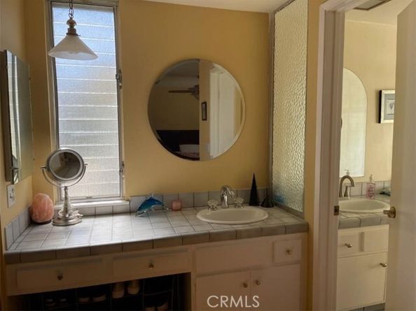 18753 Mayall Street, Northridge (los Angeles) CA 91324