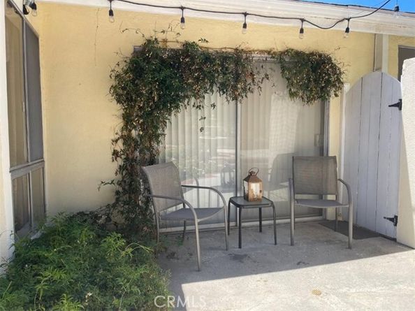 18753 Mayall Street, Northridge (los Angeles) CA 91324