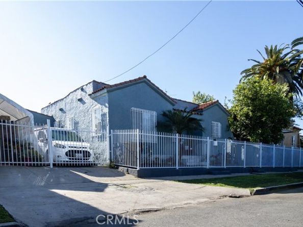 8205 Stanford, Los Angeles CA 90001