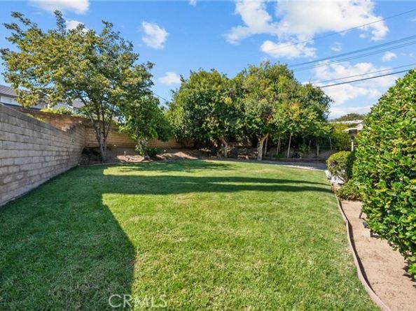 10059 Hillview Ave, Chatsworth (los Angeles) CA 91311