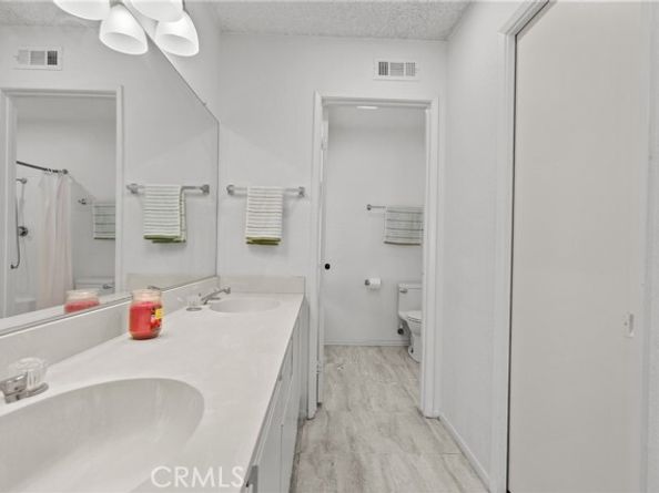 10059 Hillview Ave, Chatsworth (los Angeles) CA 91311