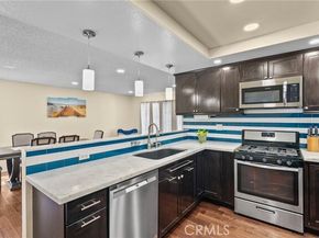 10059 Hillview Ave, Chatsworth (los Angeles) CA 91311