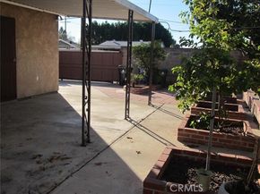 11414 Strathern Street, North Hollywood (los Angeles) CA 91605