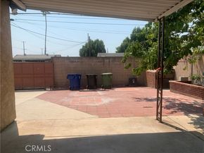 11414 Strathern Street, North Hollywood (los Angeles) CA 91605