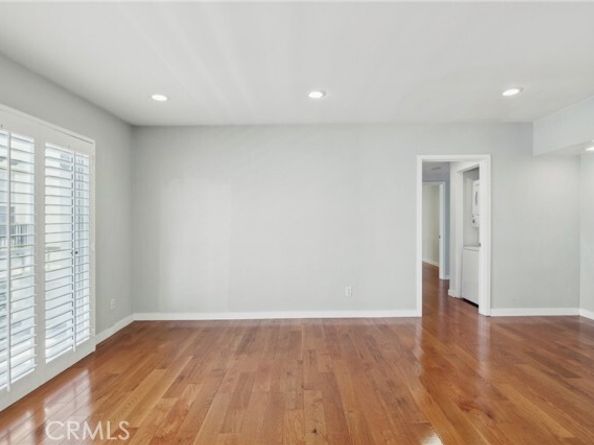 13220 Valleyheart Drive 106, Studio City (los Angeles) CA 91604