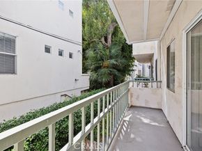 13220 Valleyheart Drive 106, Studio City (los Angeles) CA 91604