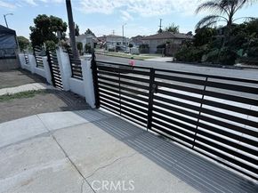 155 E 84th Street, Los Angeles CA 90003