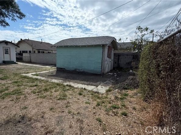 155 E 84th Street, Los Angeles CA 90003