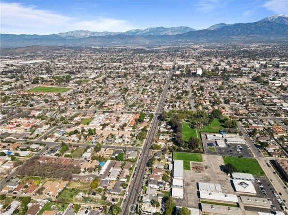 647 Muir Avenue, Pomona CA 91766