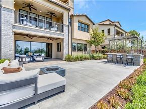 17 Ponte, Lake Forest (el Toro) CA 92630