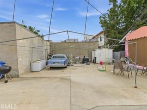 1845 E Colorado, Pasadena CA 91107