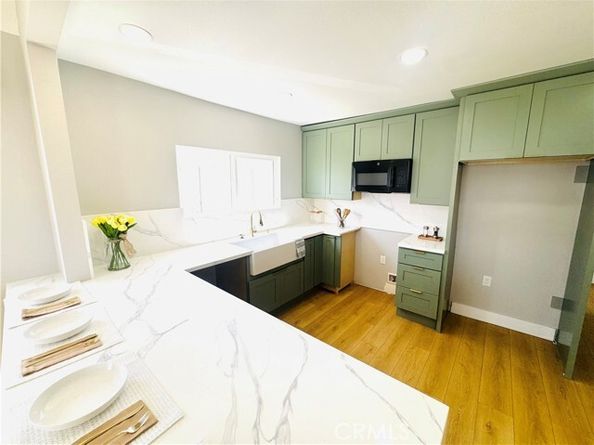 9231 La Salle Avenue, Los Angeles CA 90047