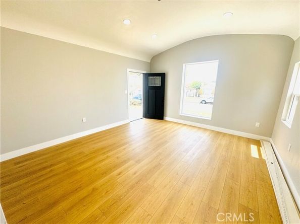 9231 La Salle Avenue, Los Angeles CA 90047