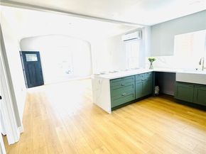 9231 La Salle Avenue, Los Angeles CA 90047