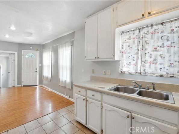 833 N Humphreys Avenue, Los Angeles CA 90022