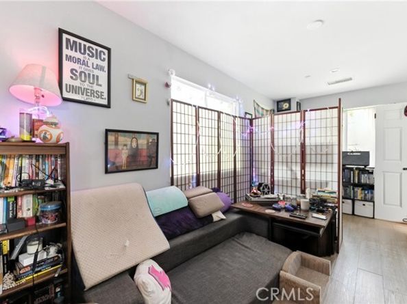 833 N Humphreys Avenue, Los Angeles CA 90022
