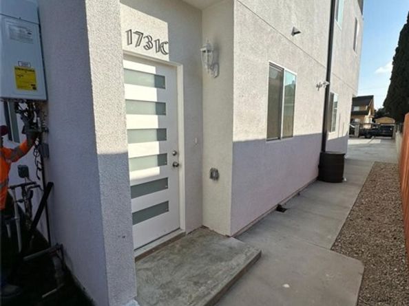 1731 E 69th, Los Angeles CA 90001