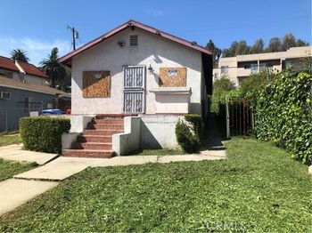 5301 Huntington Drive