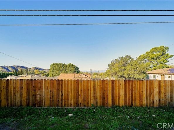 10357 Commerce Avenue 7, Tujunga (los Angeles) CA 91042