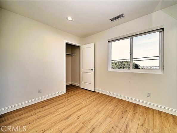 10357 Commerce Avenue 7, Tujunga (los Angeles) CA 91042