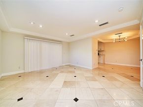 10357 Commerce Avenue 7, Tujunga (los Angeles) CA 91042