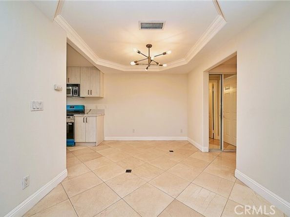 10357 Commerce Avenue 7, Tujunga (los Angeles) CA 91042