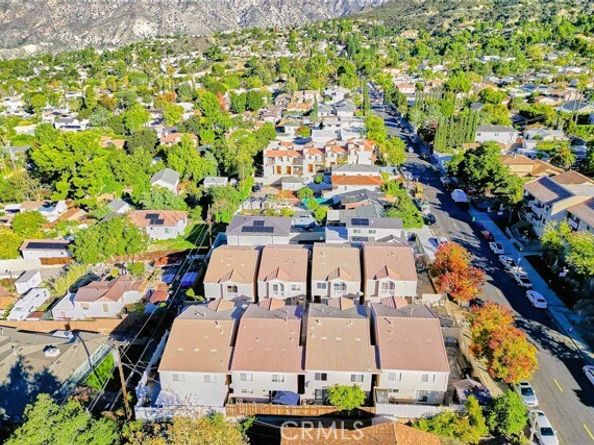 10357 Commerce Avenue 7, Tujunga (los Angeles) CA 91042