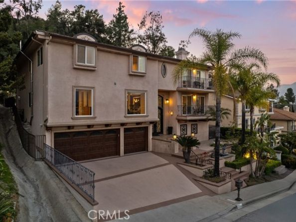 3435 Oakmont View Drive, Glendale CA 91208