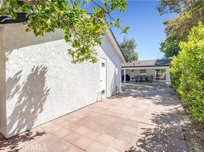 4645 Farmdale Avenue, North Hollywood (los Angeles) CA 91602