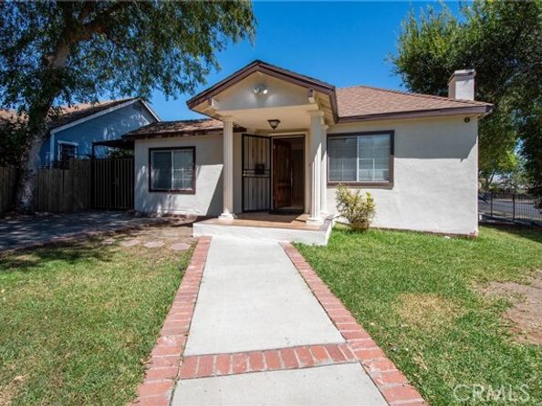300 N Carmelo, Pasadena CA 91107