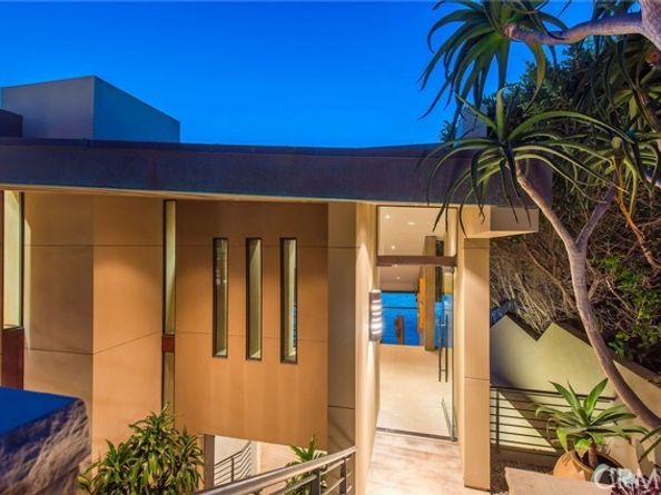 2665 Victoria Drive, Laguna Beach CA 92651