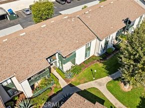 23214 Orange Avenue 7, Lake Forest (el Toro) CA 92630