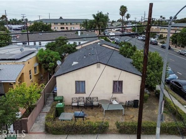 705 McDonald Avenue, Wilmington (los Angeles) CA 90744
