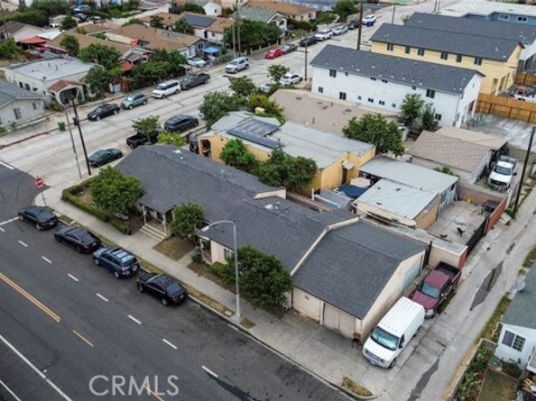 705 McDonald Avenue, Wilmington (los Angeles) CA 90744