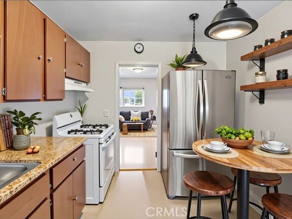 705 McDonald Avenue, Wilmington (los Angeles) CA 90744