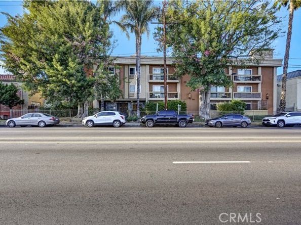 20327 Saticoy, Winnetka (los Angeles) CA 91306