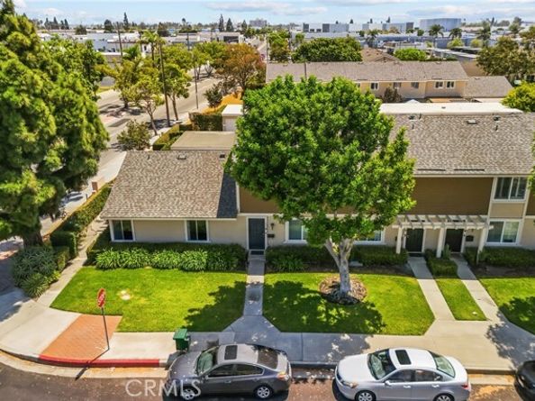 2901 S Sycamore B, Santa Ana CA 92707