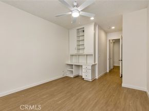 5216 Yarmouth 105, Encino (los Angeles) CA 91316