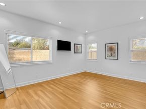 10566 Andora, Chatsworth (los Angeles) CA 91311