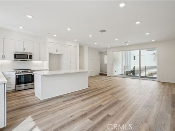 1681 Coral Sea Lane, San Pedro (los Angeles) CA 90731