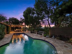 4556 Poe Avenue, Woodland Hills (los Angeles) CA 91364