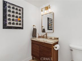 4556 Poe Avenue, Woodland Hills (los Angeles) CA 91364