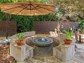 4556 Poe Avenue, Woodland Hills (los Angeles) CA 91364