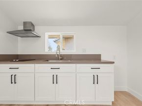 21731 Bryant, Canoga Park (los Angeles) CA 91304