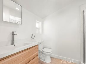 21731 Bryant, Canoga Park (los Angeles) CA 91304