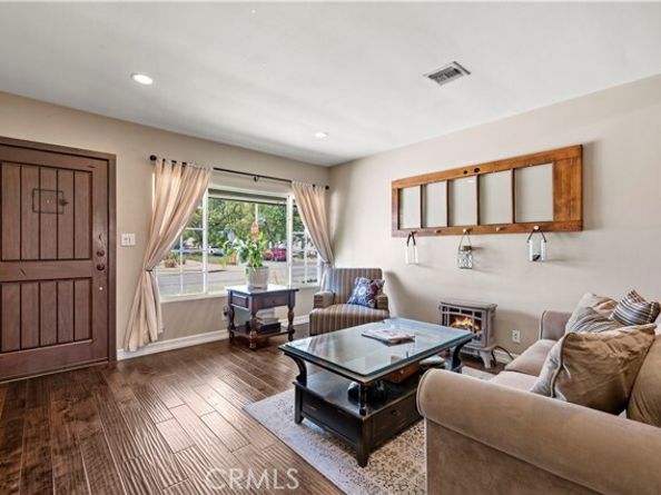 13762 Chase Street, Arleta (los Angeles) CA 91331